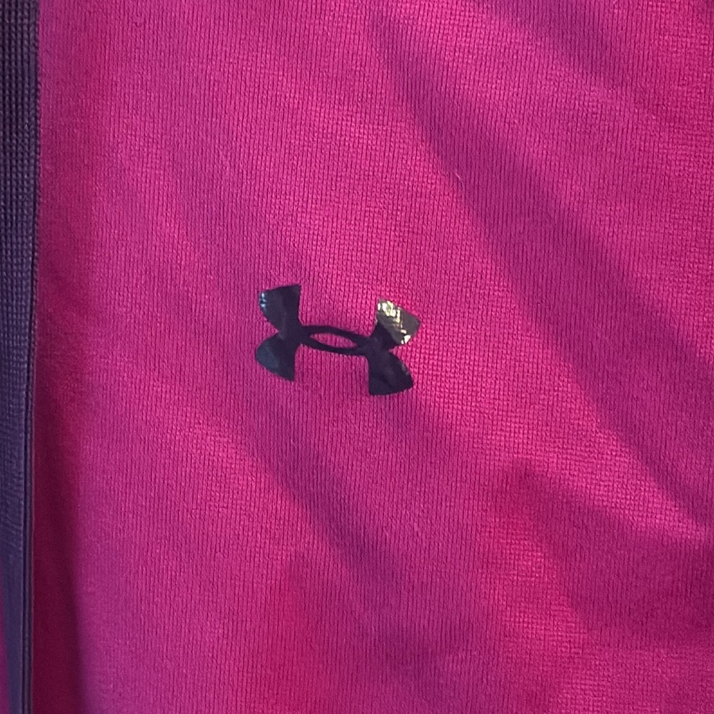 Cute purple under Armour hoodie💜 - Picture 2 of 4